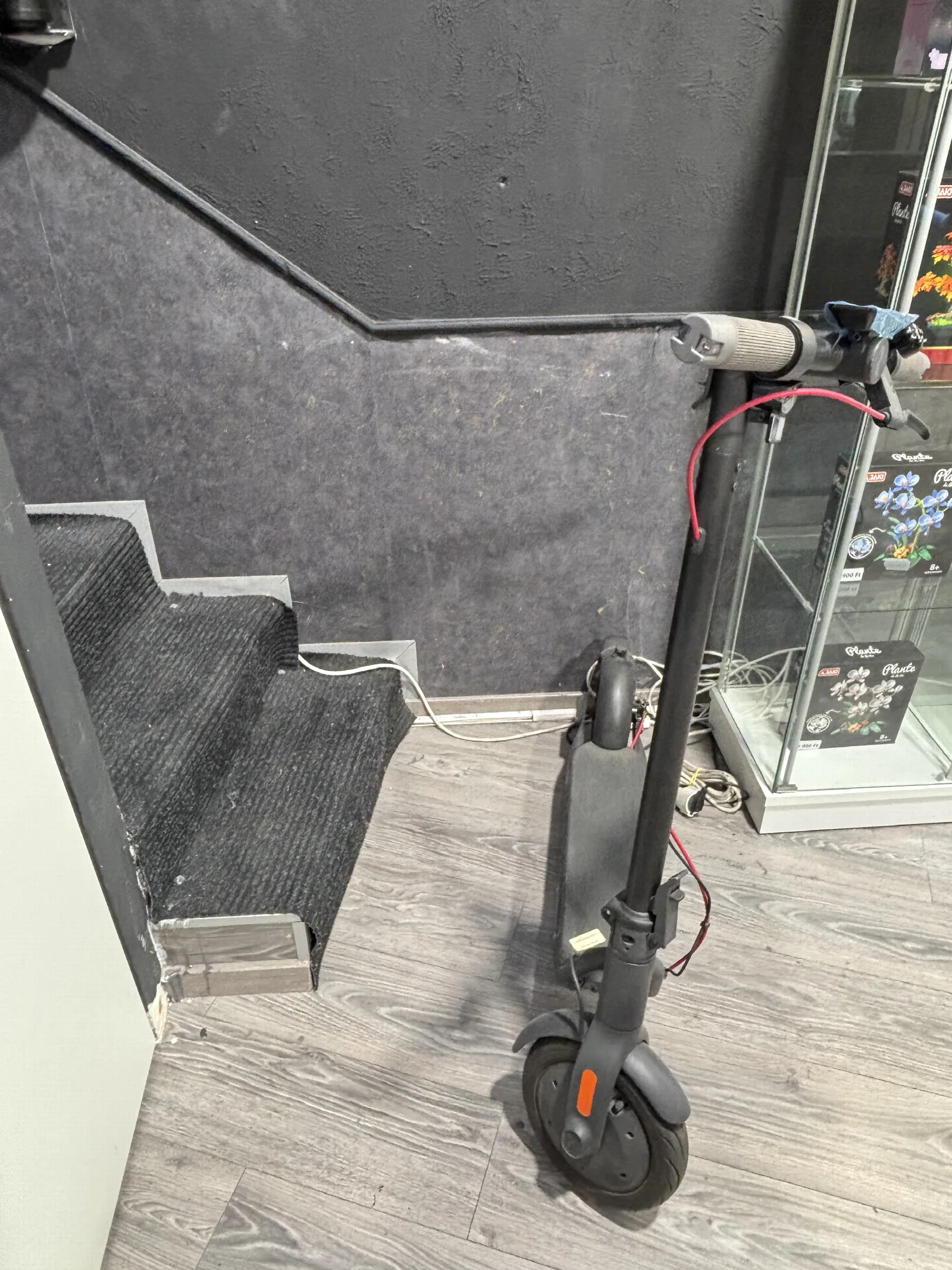 NAVEE V50i Pro elektromos roller – fél év teljes körű garanciával – 1. kép
